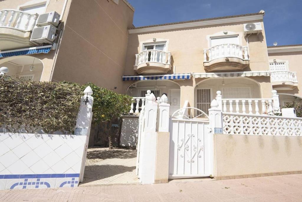 시우다드 케사다 The Triana Townhouse 빌라 외부 사진